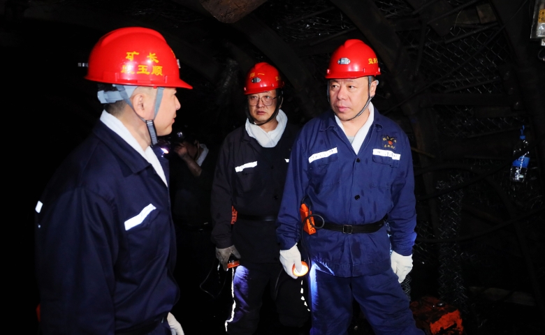 張秉德到益新礦調研檢查工作